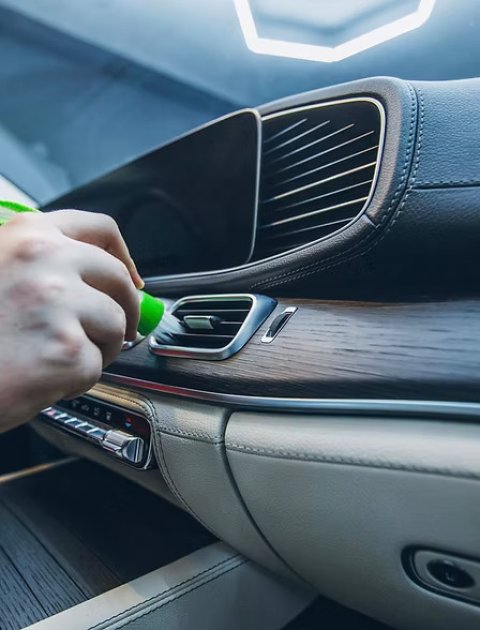 Čištění interiéru